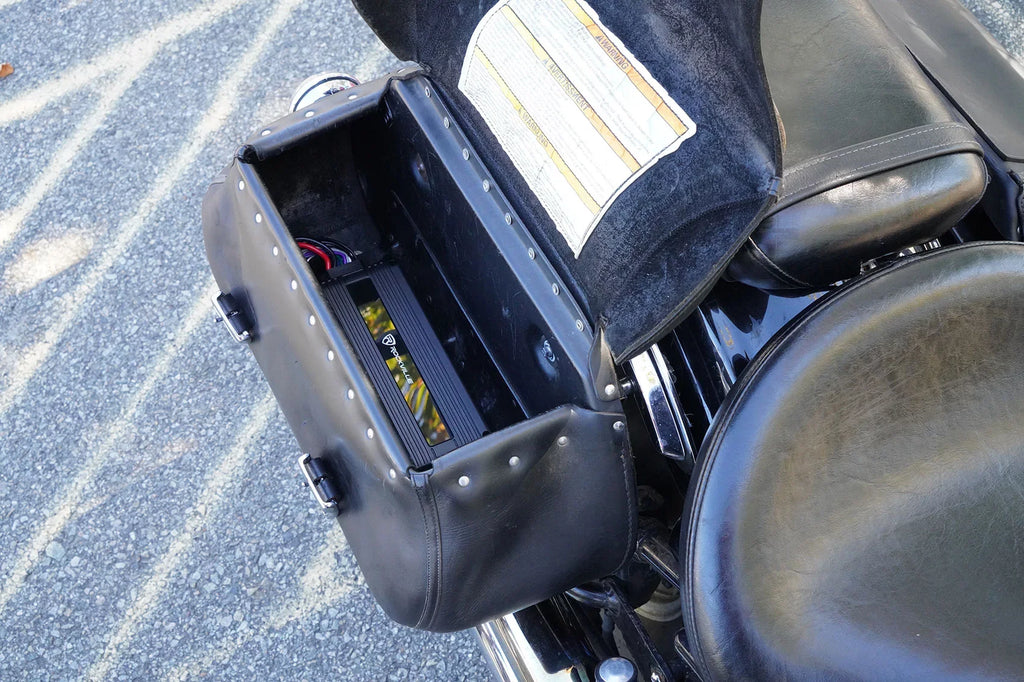 (2) Memphis Audio RZR65FE Pods+LED Tower Sizepeakers+Amp For 2014+ Polaris RZR